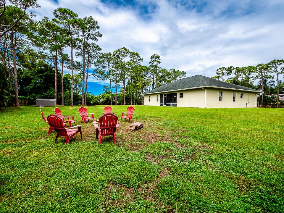 For Sale: $825,000 (4 beds, 3 baths, 2310 Square Feet)