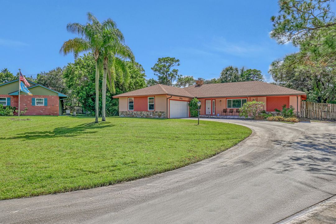 For Sale: $662,000 (4 beds, 2 baths, 2189 Square Feet)