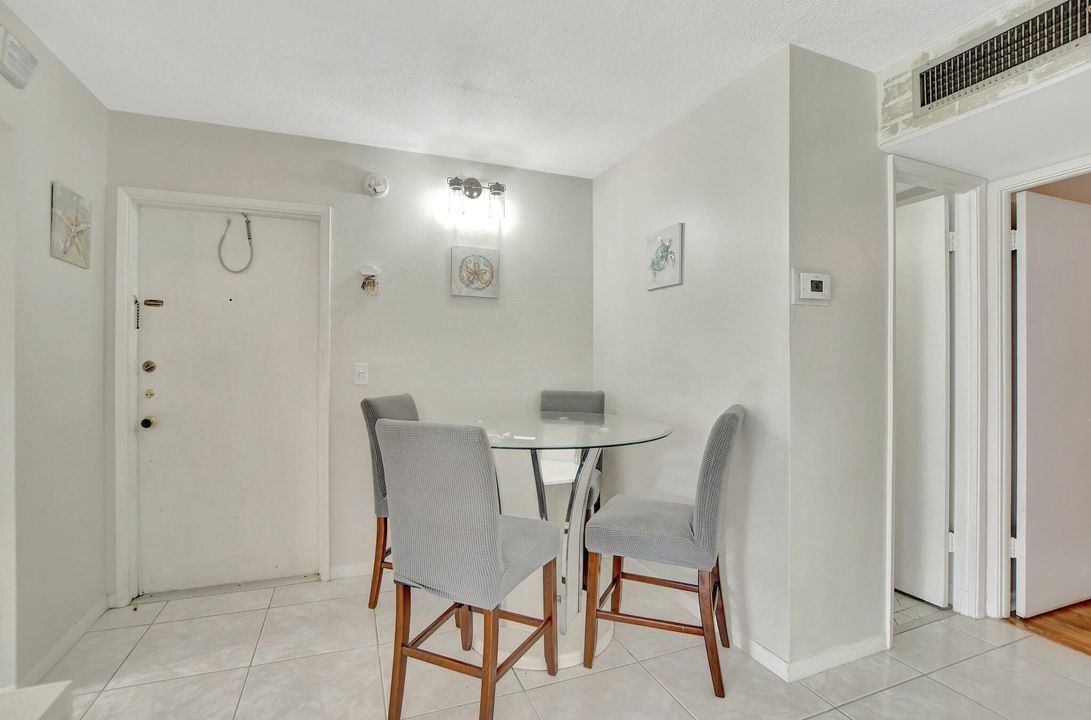 En Venta: $175,000 (1 camas, 1 baños, 700 Pies cuadrados)