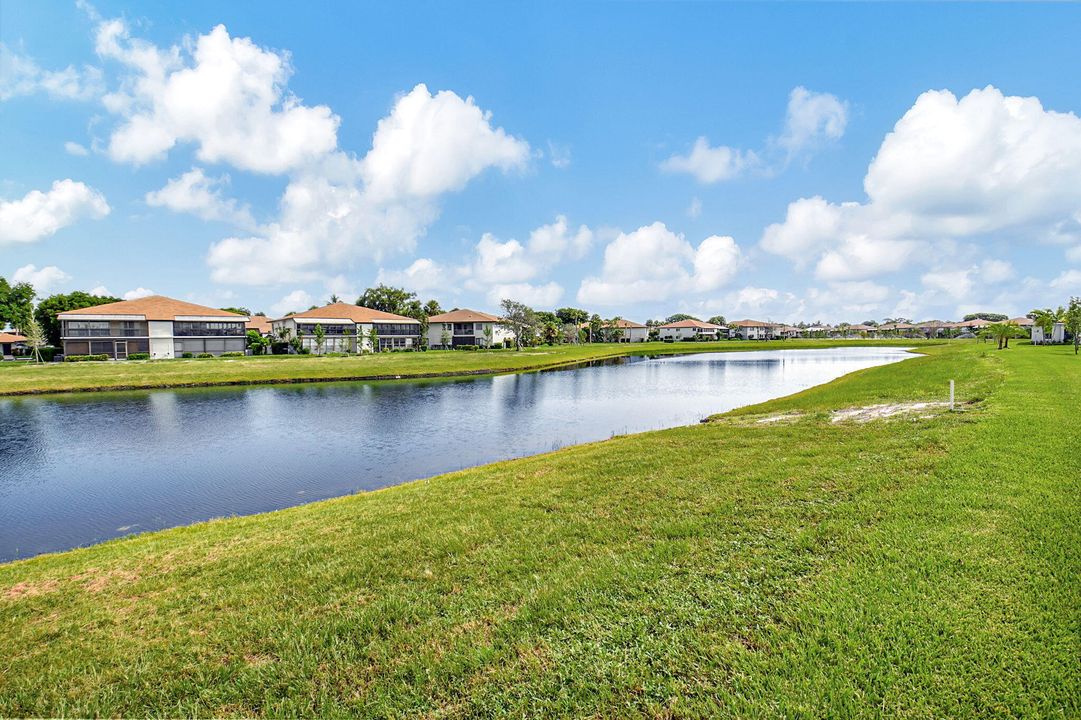 For Sale: $799,900 (3 beds, 2 baths, 1695 Square Feet)