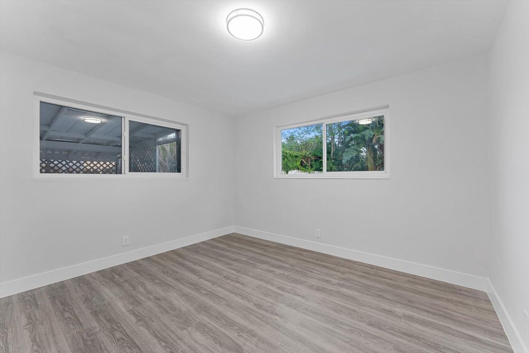 For Sale: $640,000 (3 beds, 2 baths, 1822 Square Feet)