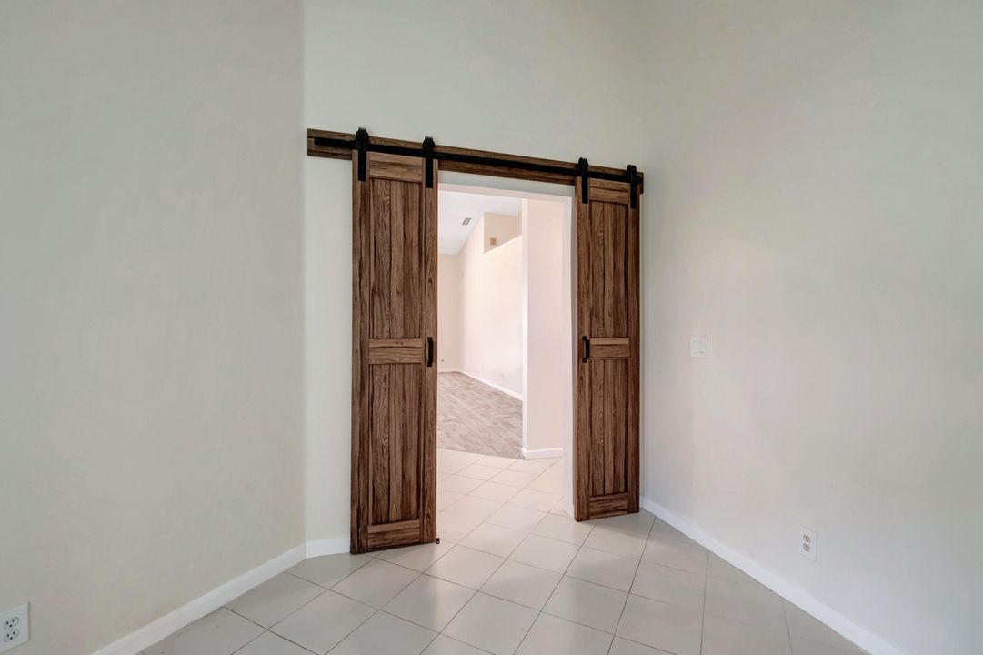 For Sale: $359,000 (3 beds, 2 baths, 1657 Square Feet)