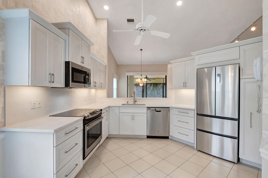 For Sale: $359,000 (3 beds, 2 baths, 1657 Square Feet)