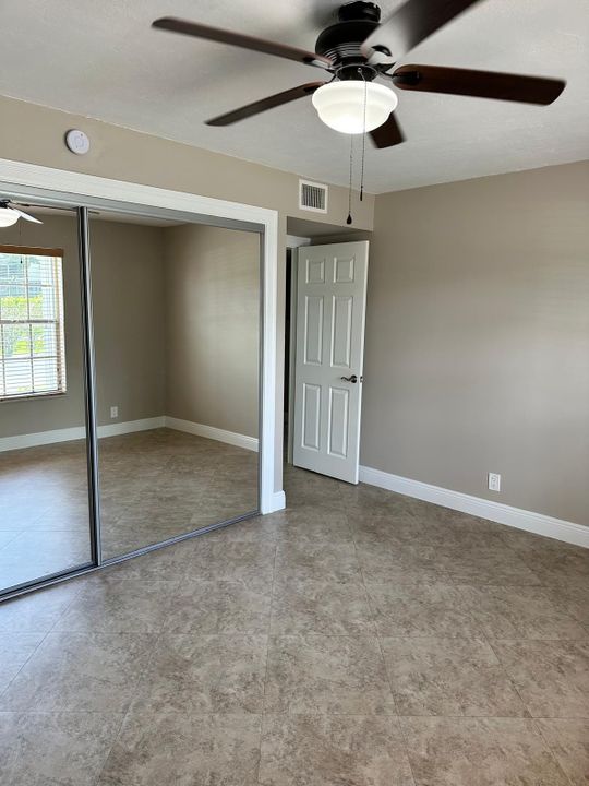 For Rent: $2,375 (2 beds, 2 baths, 1183 Square Feet)