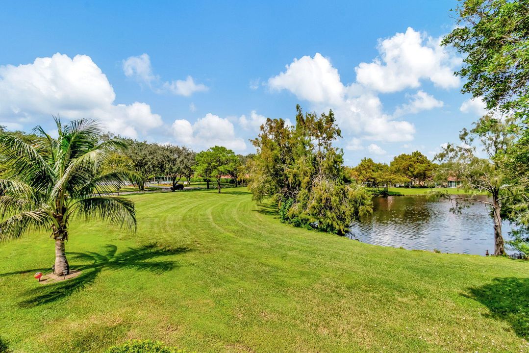 For Sale: $390,000 (3 beds, 2 baths, 1550 Square Feet)