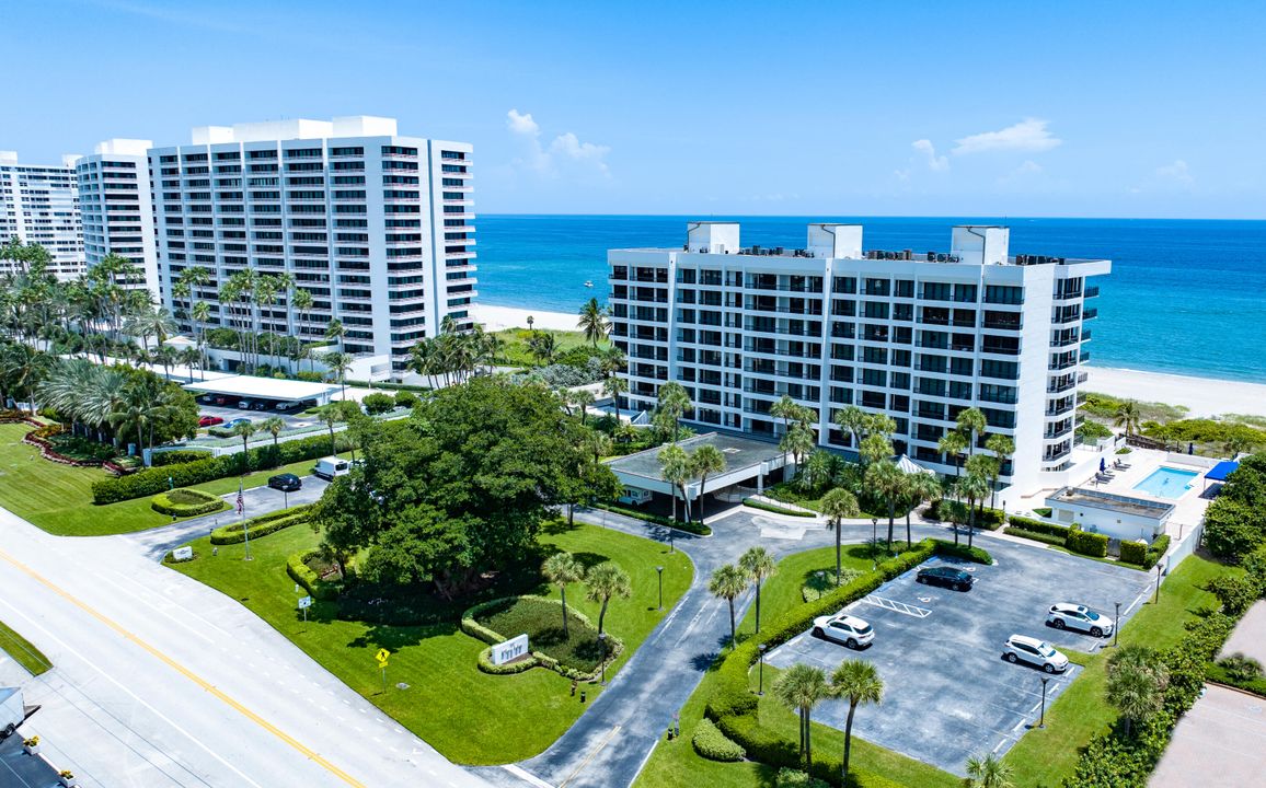 For Sale: $1,950,000 (2 beds, 2 baths, 1768 Square Feet)