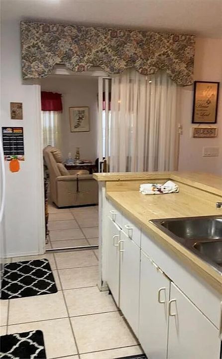 En Venta: $319,000 (3 camas, 2 baños, 1643 Pies cuadrados)