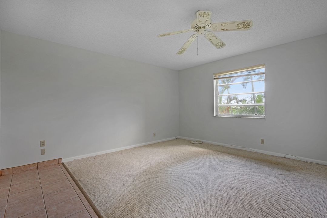 For Sale: $180,000 (2 beds, 2 baths, 1021 Square Feet)