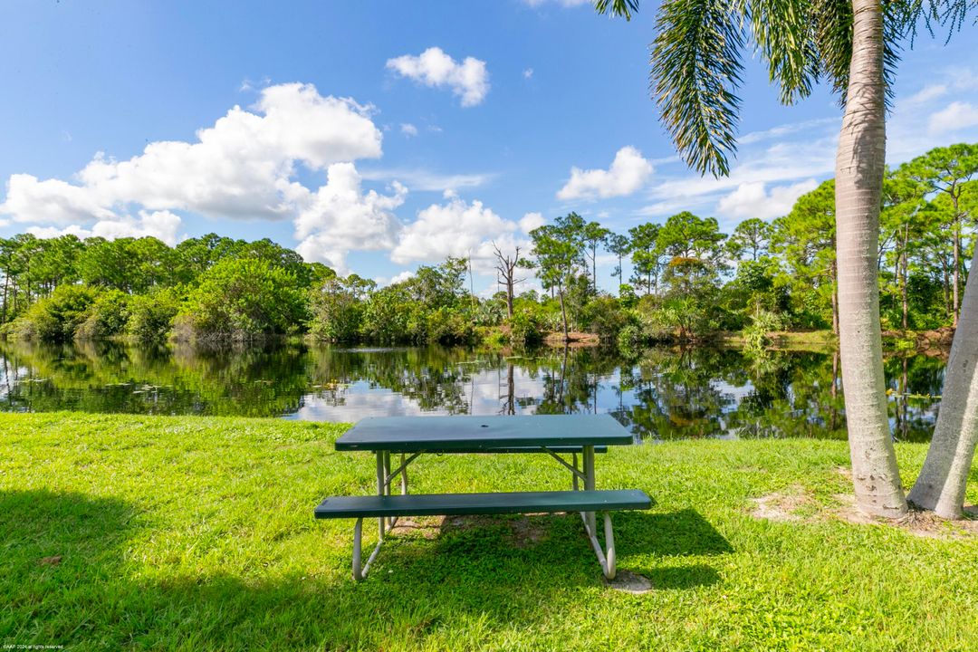 For Sale: $560,000 (3 beds, 2 baths, 1342 Square Feet)