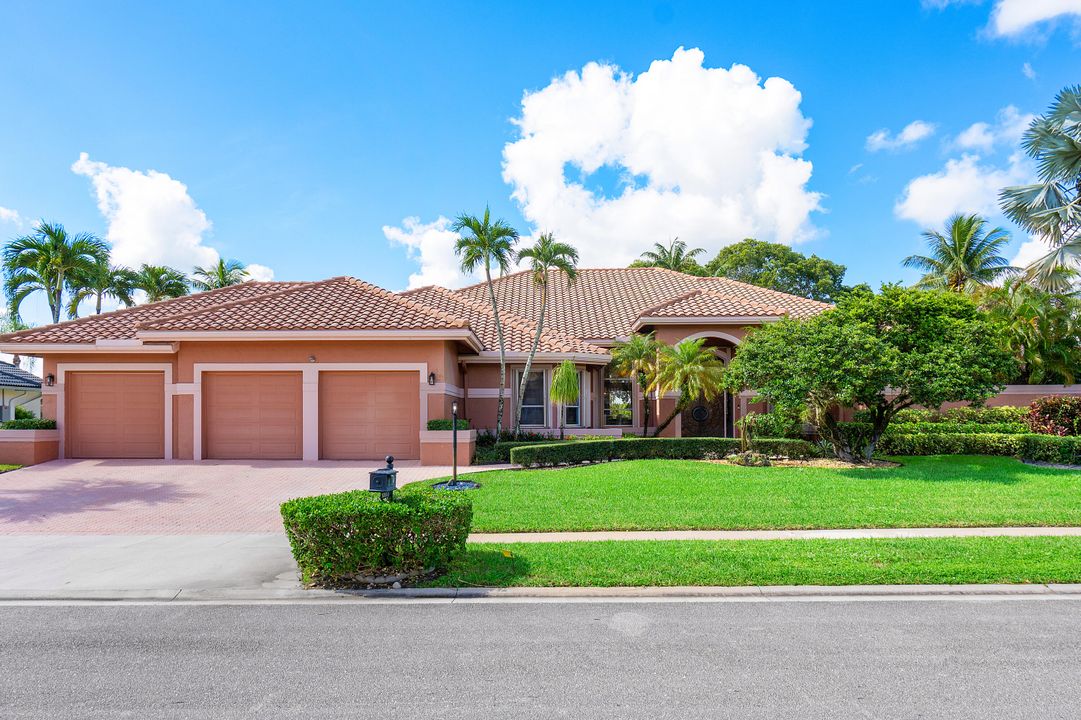 Active With Contract: $1,350,000 (4 beds, 4 baths, 4493 Square Feet)