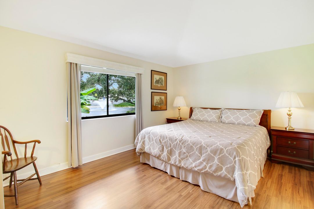 For Sale: $475,000 (2 beds, 2 baths, 1135 Square Feet)