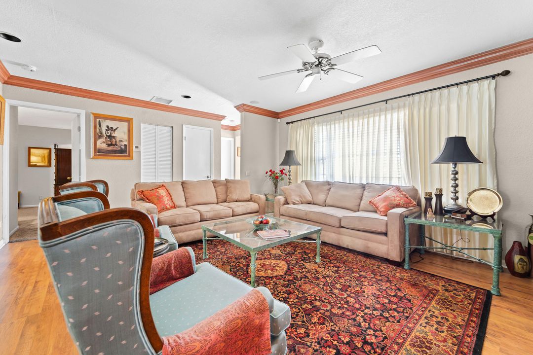 For Sale: $499,900 (3 beds, 2 baths, 1473 Square Feet)