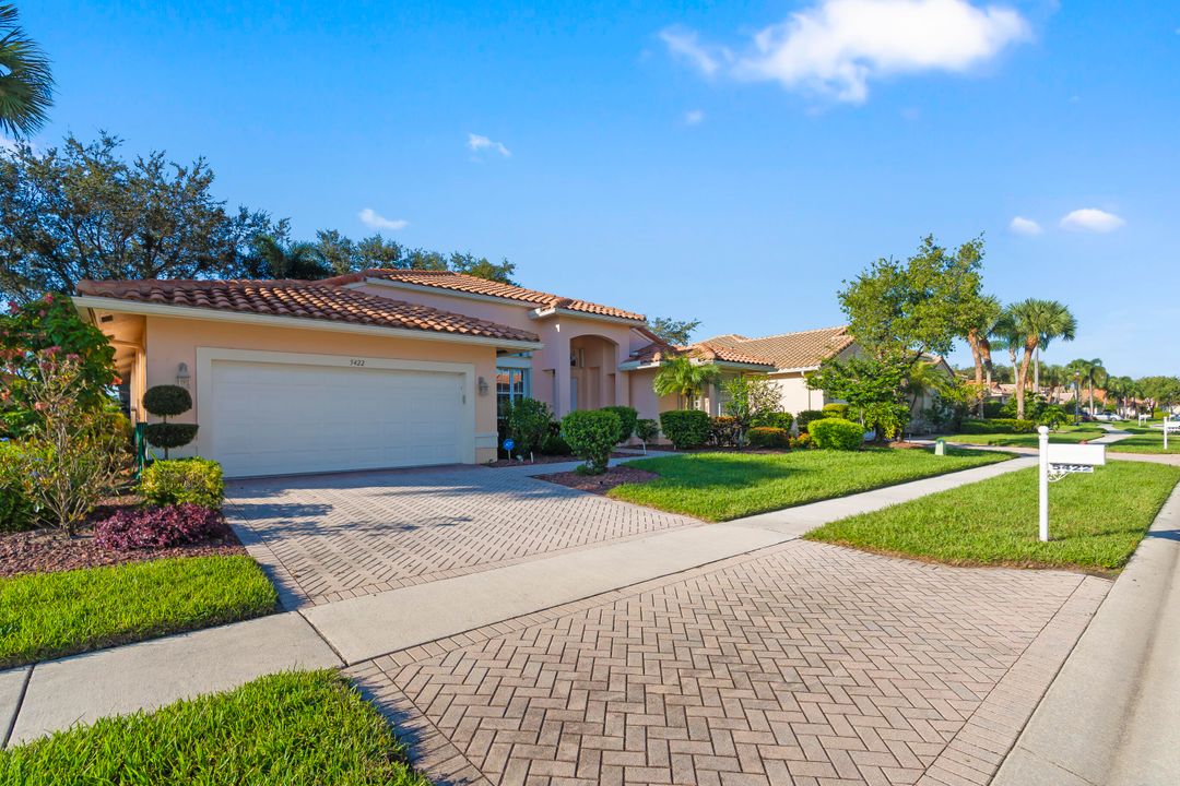 For Sale: $589,000 (3 beds, 2 baths, 2445 Square Feet)