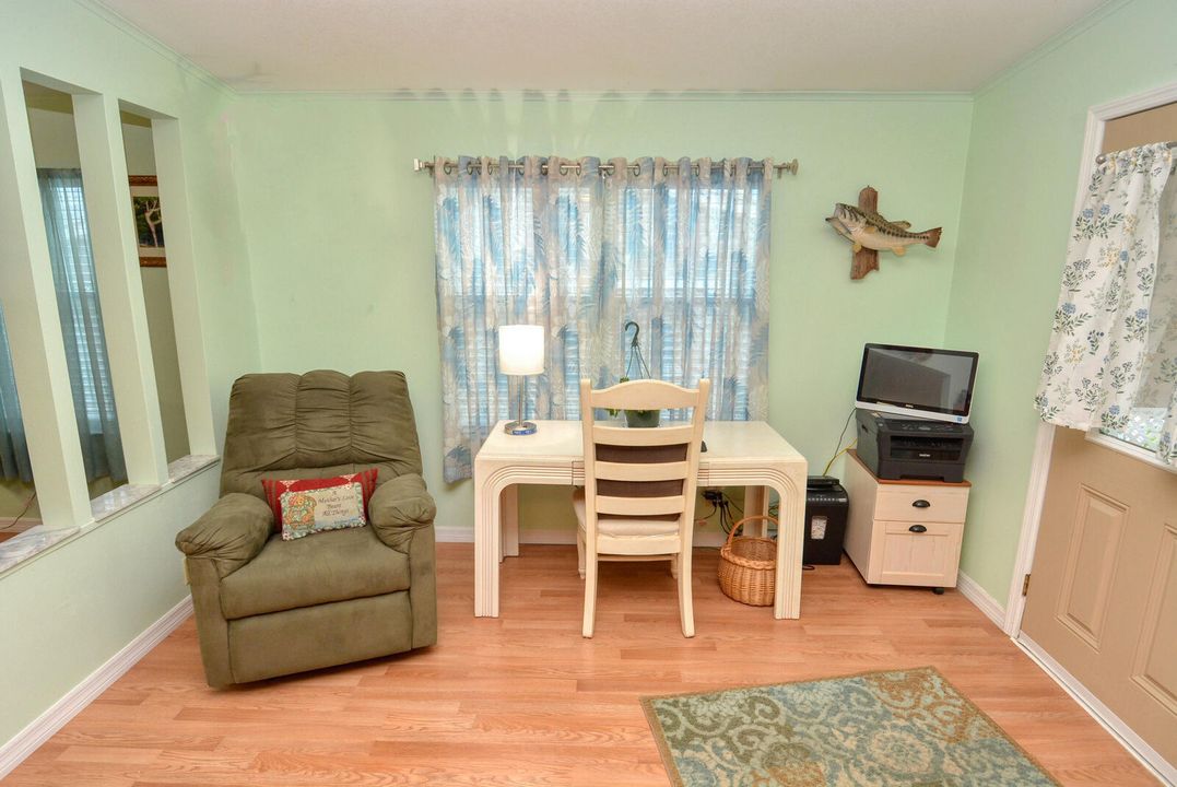 For Sale: $259,900 (2 beds, 2 baths, 1576 Square Feet)