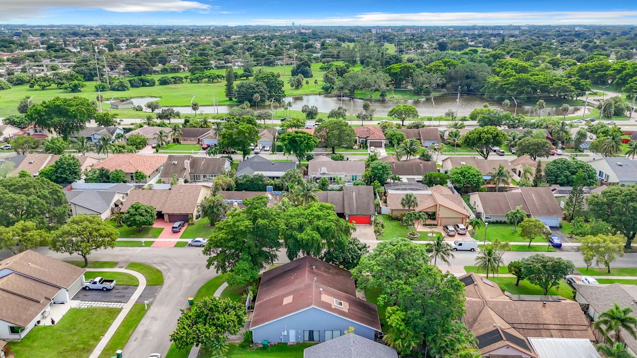 For Sale: $579,000 (4 beds, 2 baths, 2181 Square Feet)