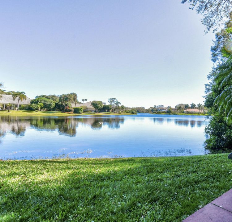 For Sale: $1,500,000 (4 beds, 3 baths, 3053 Square Feet)