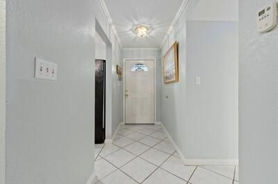 For Sale: $239,000 (2 beds, 2 baths, 1032 Square Feet)