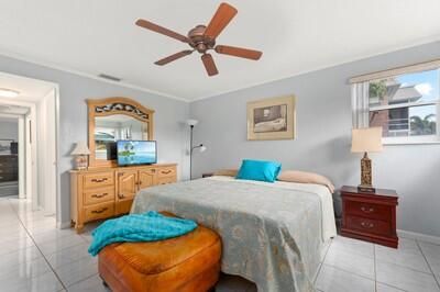 For Sale: $239,000 (2 beds, 2 baths, 1032 Square Feet)