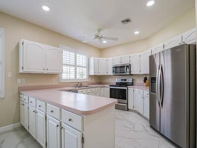 For Sale: $365,000 (2 beds, 2 baths, 1745 Square Feet)