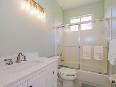 For Sale: $365,000 (2 beds, 2 baths, 1745 Square Feet)