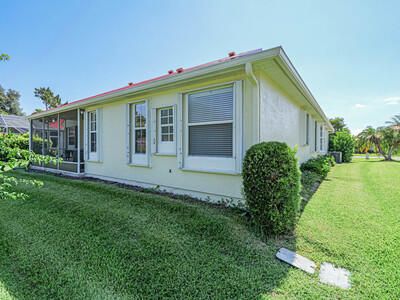 For Sale: $365,000 (2 beds, 2 baths, 1745 Square Feet)