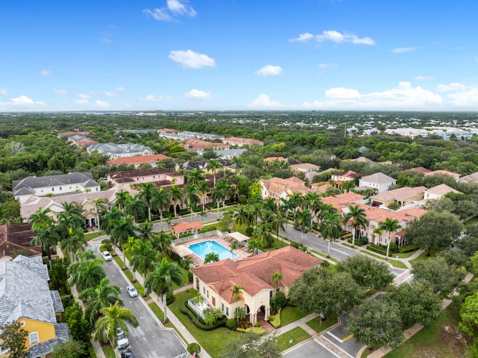 For Sale: $1,249,000 (3 beds, 2 baths, 2028 Square Feet)