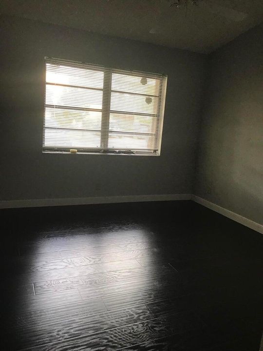 For Rent: $3,000 (3 beds, 2 baths, 1416 Square Feet)