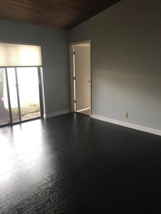 For Rent: $3,000 (3 beds, 2 baths, 1416 Square Feet)