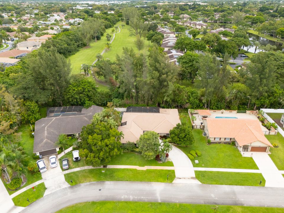 For Sale: $949,000 (4 beds, 2 baths, 2288 Square Feet)