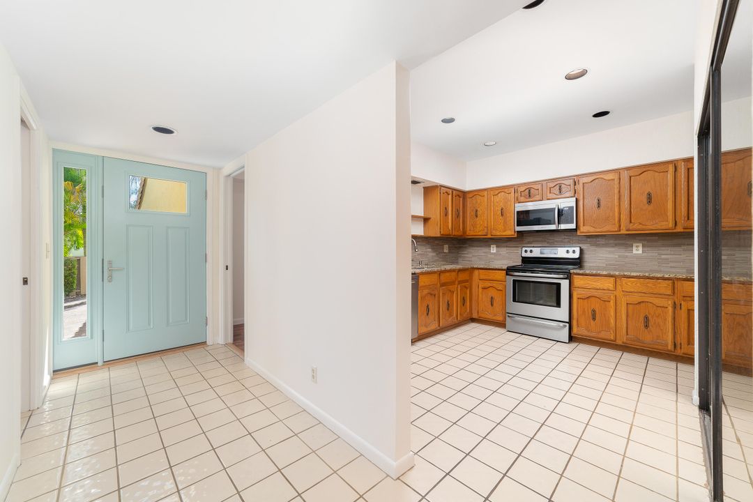 For Sale: $510,000 (2 beds, 2 baths, 1804 Square Feet)