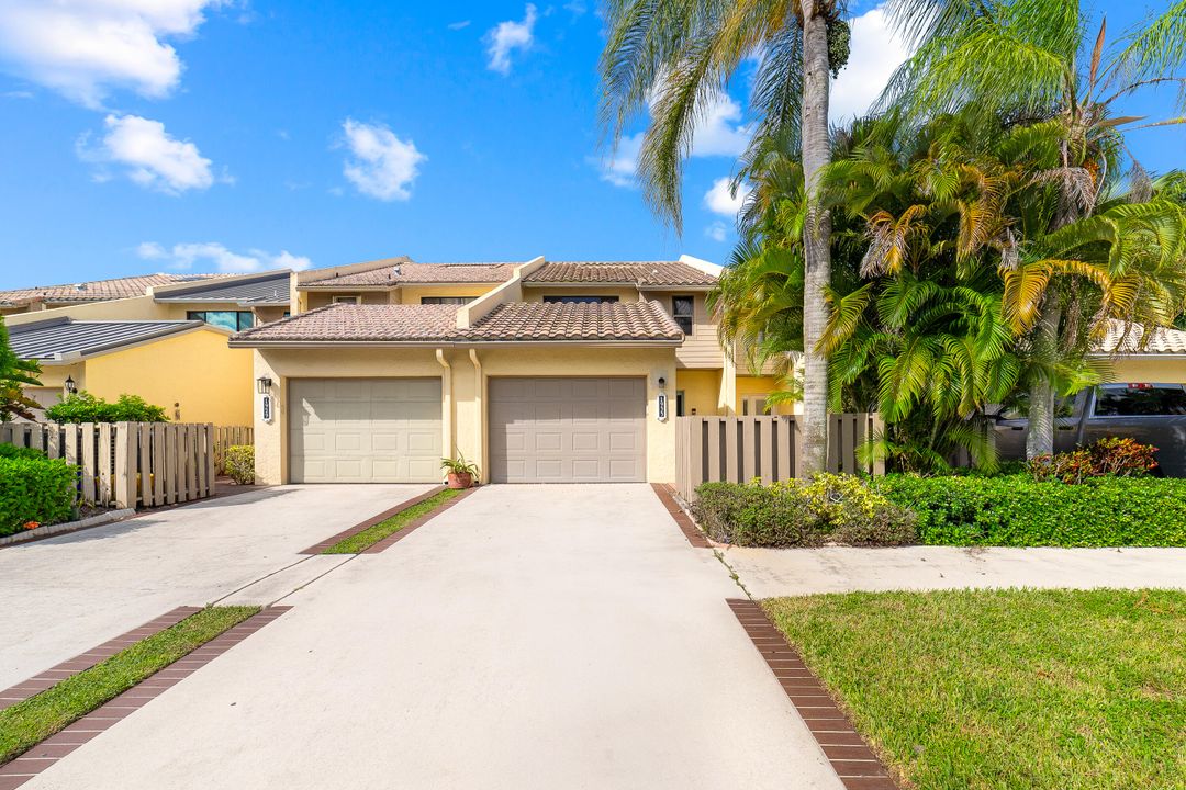 For Sale: $510,000 (2 beds, 2 baths, 1804 Square Feet)