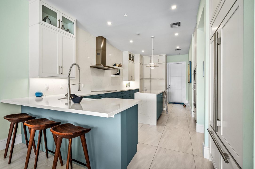 For Sale: $3,395,000 (3 beds, 2 baths, 3317 Square Feet)