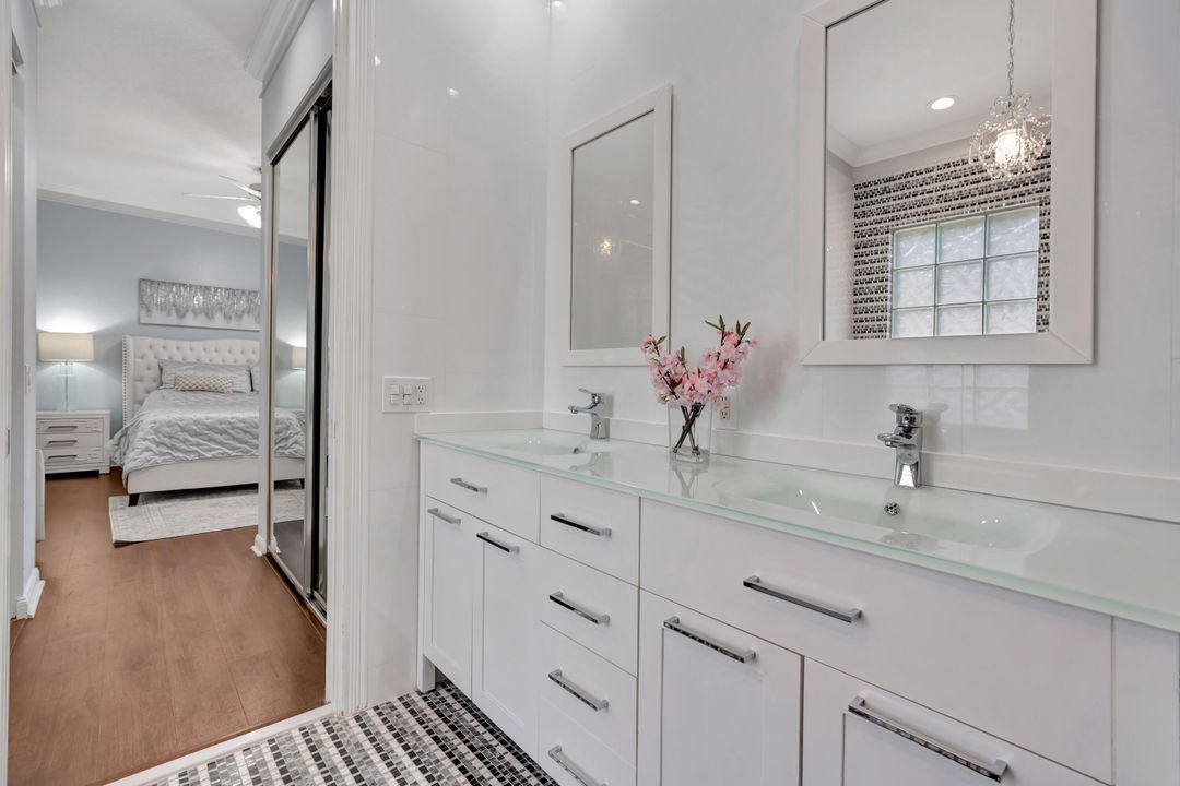 For Sale: $929,000 (3 beds, 2 baths, 1741 Square Feet)