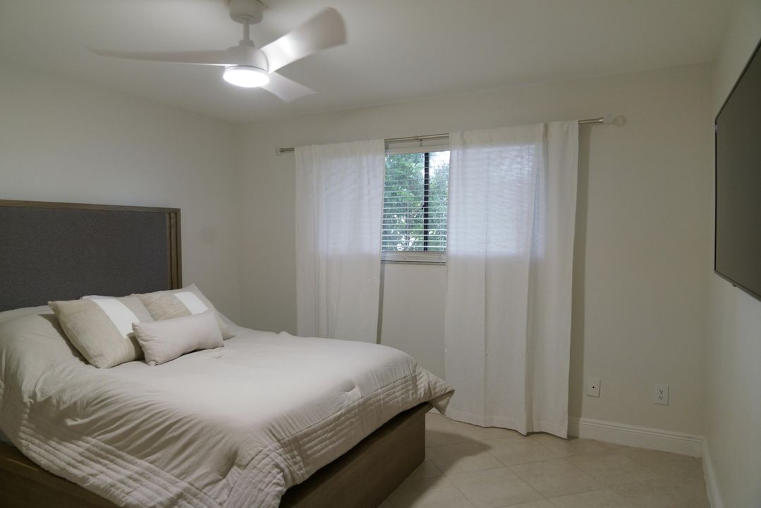 For Rent: $3,300 (2 beds, 2 baths, 1211 Square Feet)