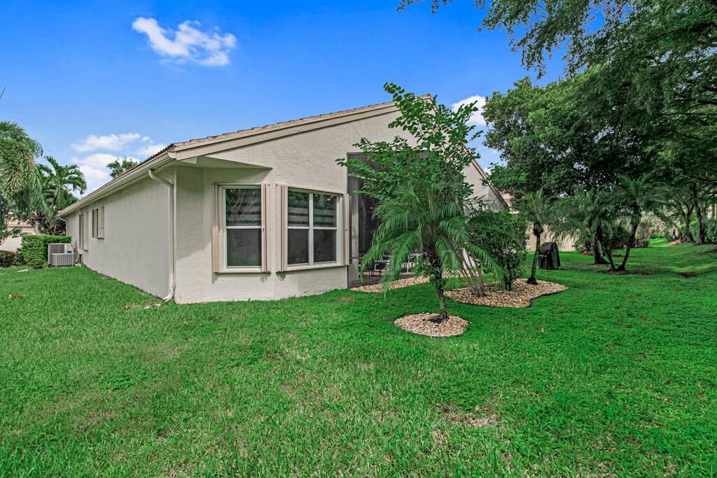 For Sale: $699,000 (4 beds, 2 baths, 2778 Square Feet)