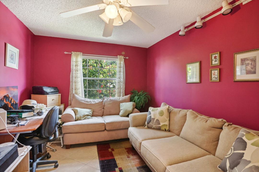 For Sale: $499,000 (3 beds, 2 baths, 1984 Square Feet)