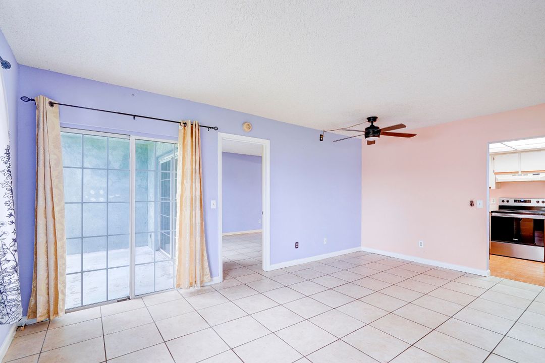 For Sale: $165,000 (2 beds, 2 baths, 874 Square Feet)