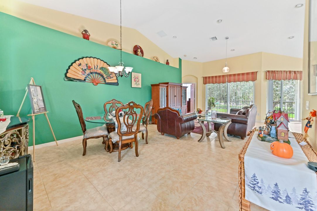 For Sale: $399,900 (3 beds, 2 baths, 1861 Square Feet)