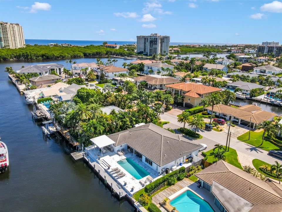 For Sale: $2,700,000 (4 beds, 2 baths, 2230 Square Feet)