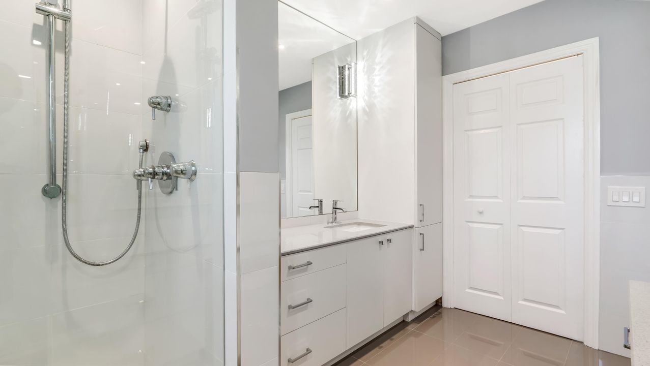 For Sale: $2,700,000 (4 beds, 2 baths, 2230 Square Feet)