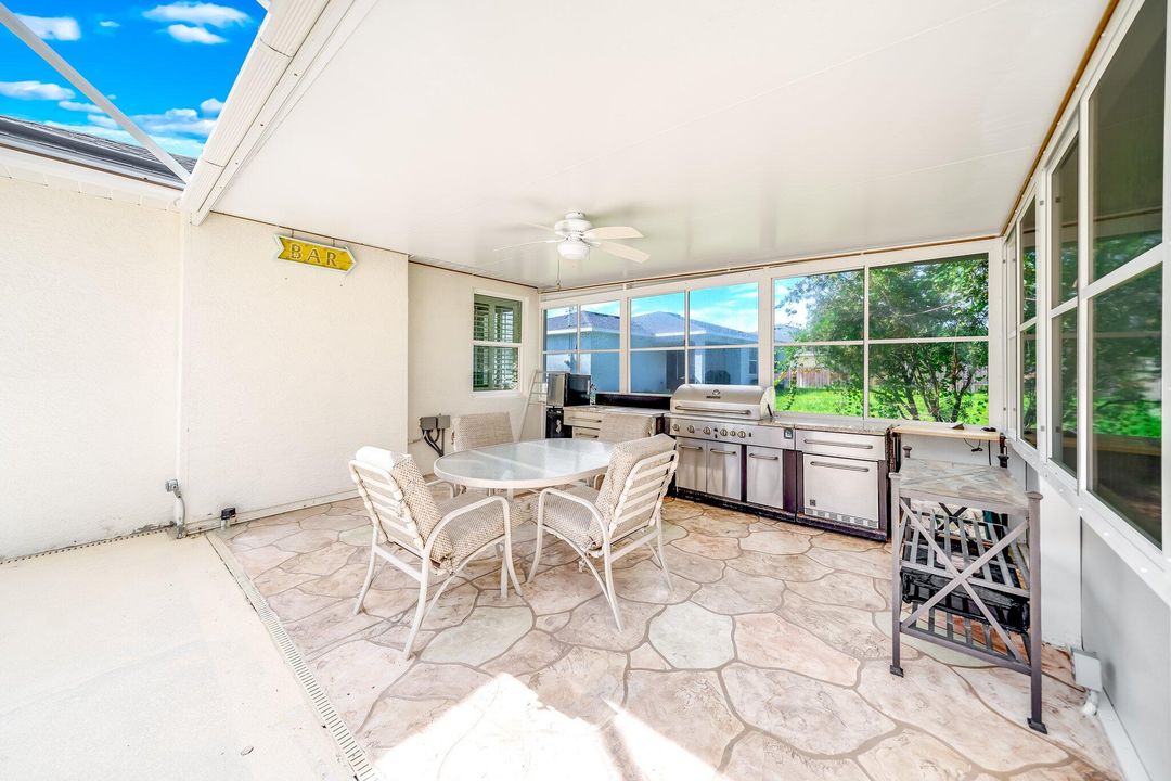 For Sale: $499,900 (3 beds, 2 baths, 2247 Square Feet)