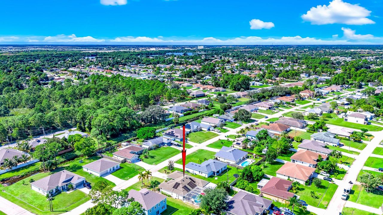 For Sale: $499,900 (3 beds, 2 baths, 2247 Square Feet)