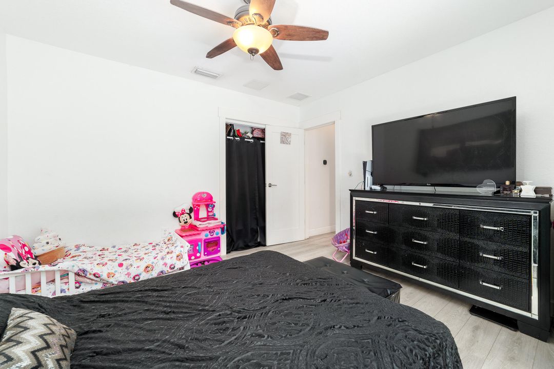 For Sale: $639,000 (3 beds, 2 baths, 1258 Square Feet)