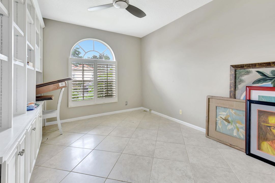 Active With Contract: $550,000 (3 beds, 2 baths, 1705 Square Feet)