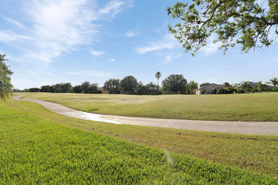 For Sale: $429,000 (3 beds, 2 baths, 2100 Square Feet)