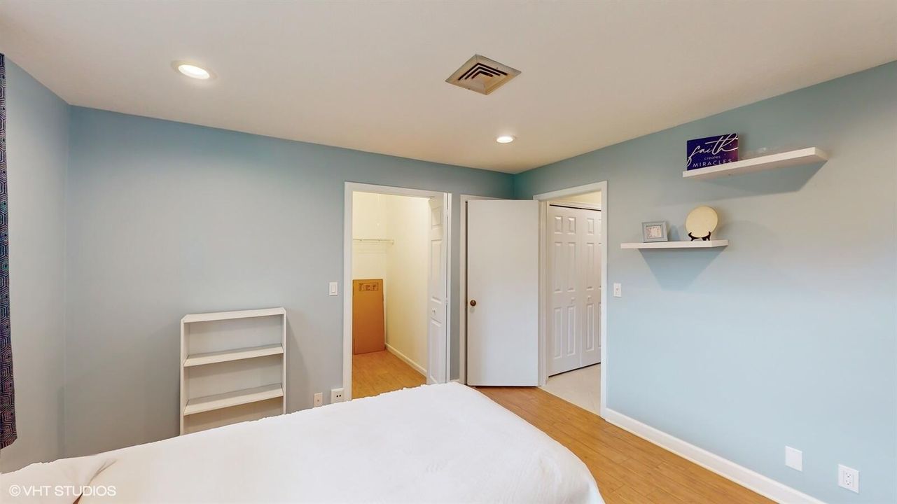 For Sale: $619,000 (3 beds, 2 baths, 1701 Square Feet)