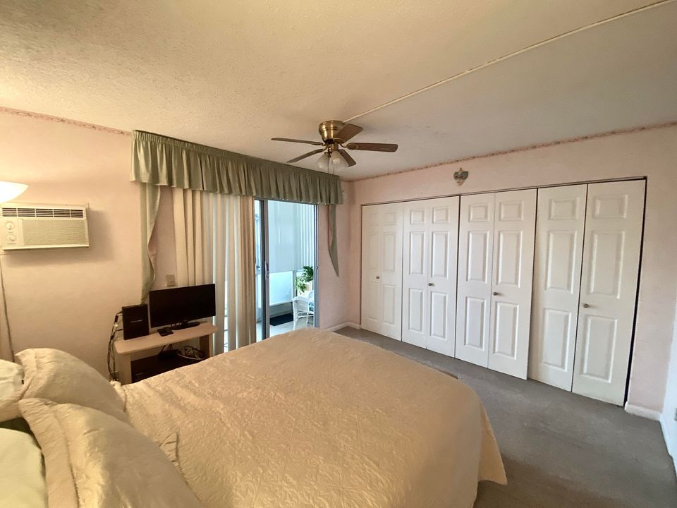 For Sale: $89,000 (1 beds, 1 baths, 585 Square Feet)