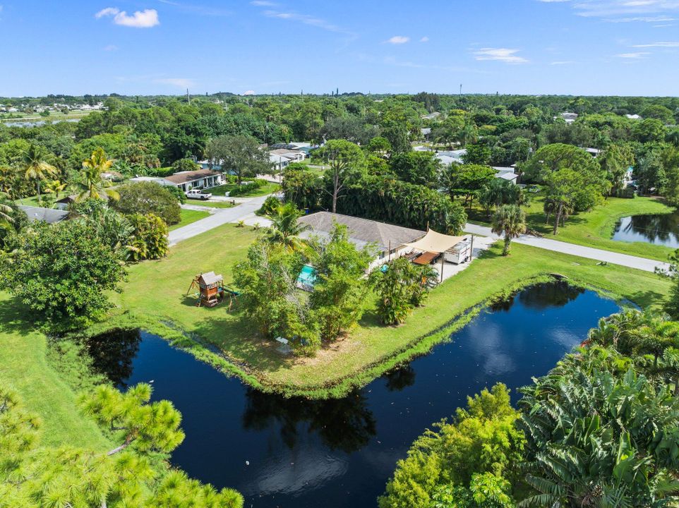 For Sale: $685,000 (3 beds, 3 baths, 2026 Square Feet)