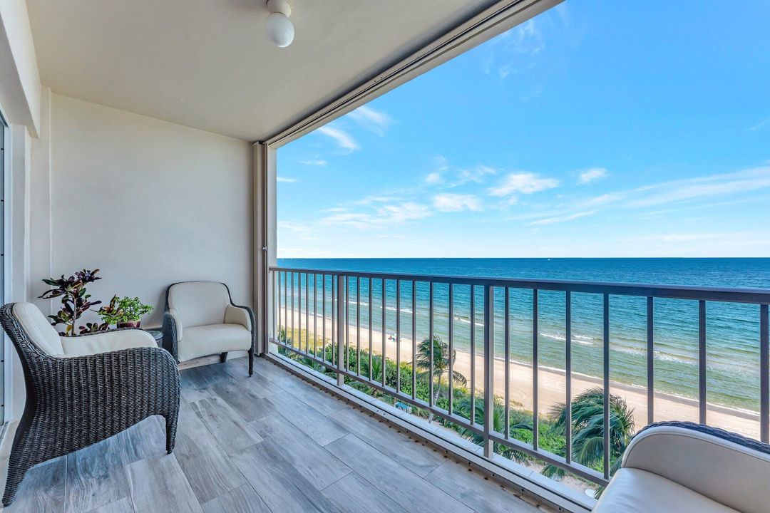 For Sale: $800,000 (2 beds, 2 baths, 1154 Square Feet)