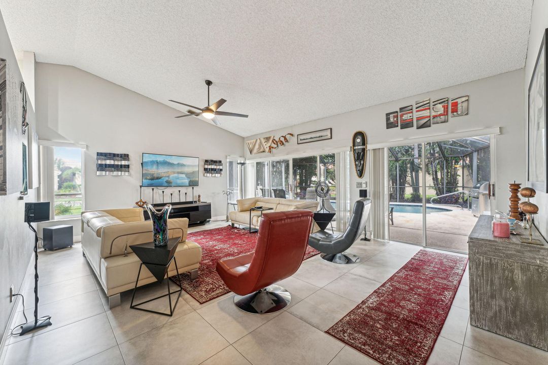 For Sale: $750,000 (3 beds, 2 baths, 1730 Square Feet)